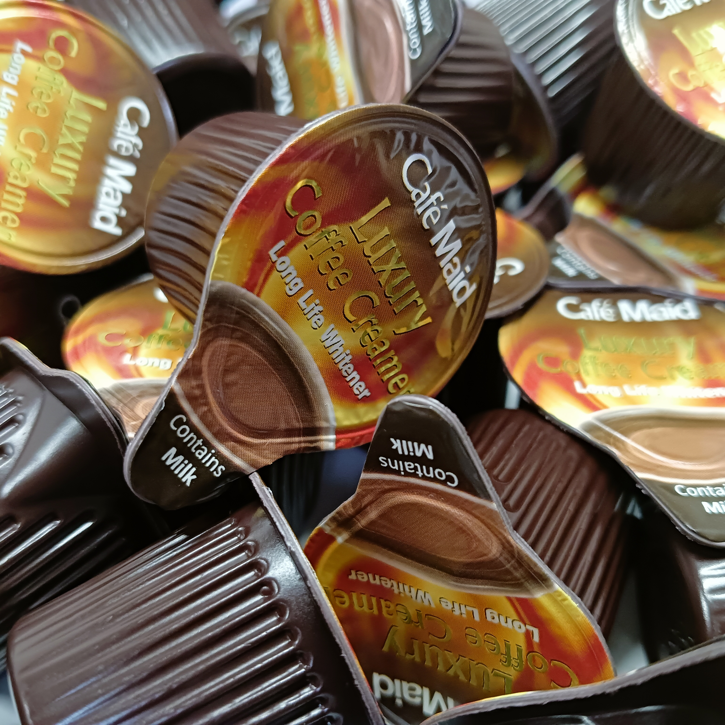 Café Maid Long Life Luxury Coffee Creamer Serving Pots 10ml Individual Portions